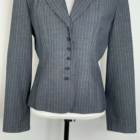 Signature by Larry Levine Gray White Stripe Blazer Pant Suit Set Size 10 - Picture 5 of 10